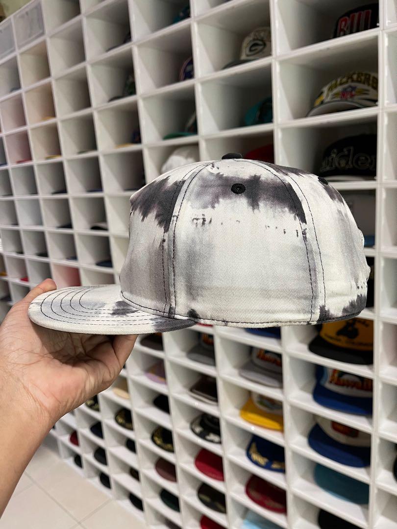 Adidas Bunga Original Acid Wash Snapback Cap, Men's Fashion, Watches