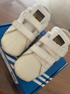 Adidas Superstar Baby shoes