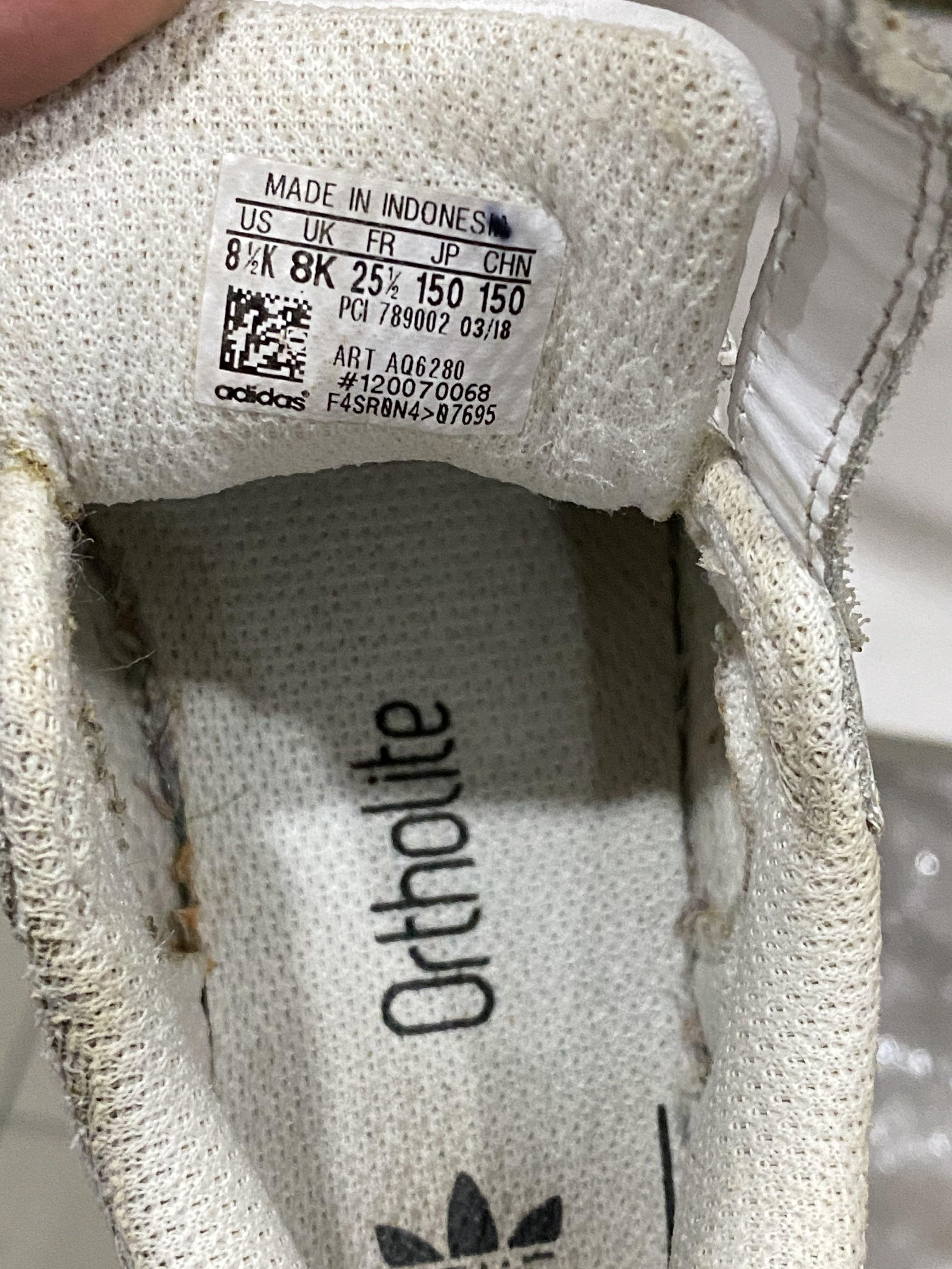 Aq6280 adidas deals