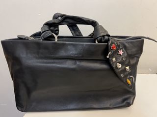 （分類：）位於 。 由 yenjp 提交（商品編號 1169614037，圖片 1）。簡介： 。
