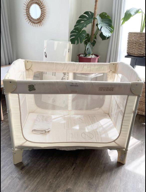 Arm’s Reach CoSleeper, Babies & Kids, Baby Nursery & Kids Furniture