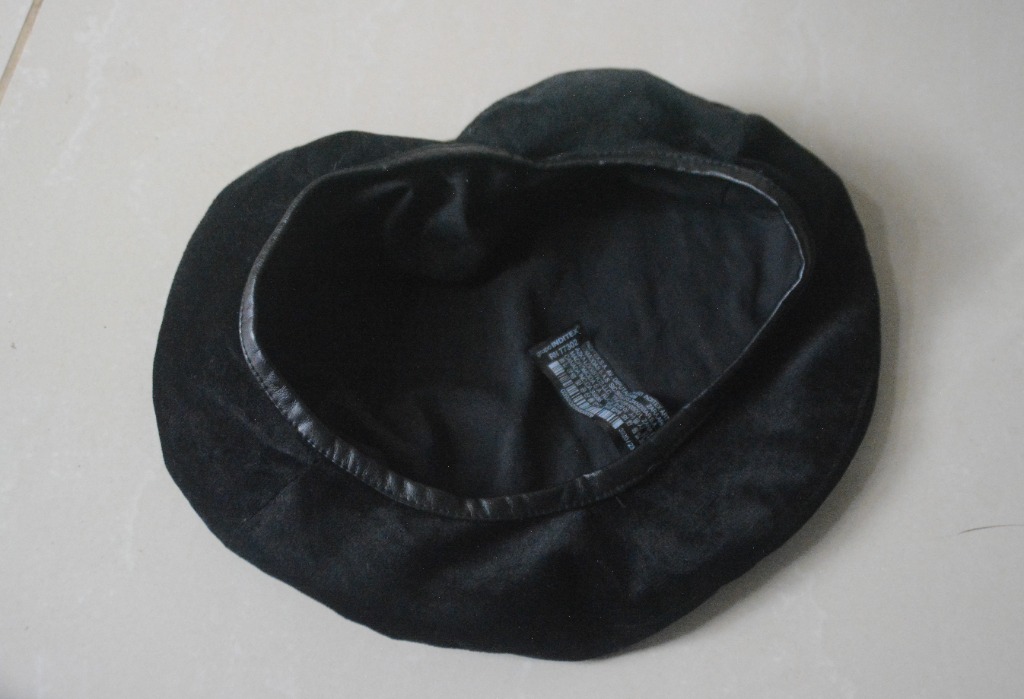 Black Zara Beret | Velvet Beret | Vintage Hat | Zara | Y2K | Dark ...