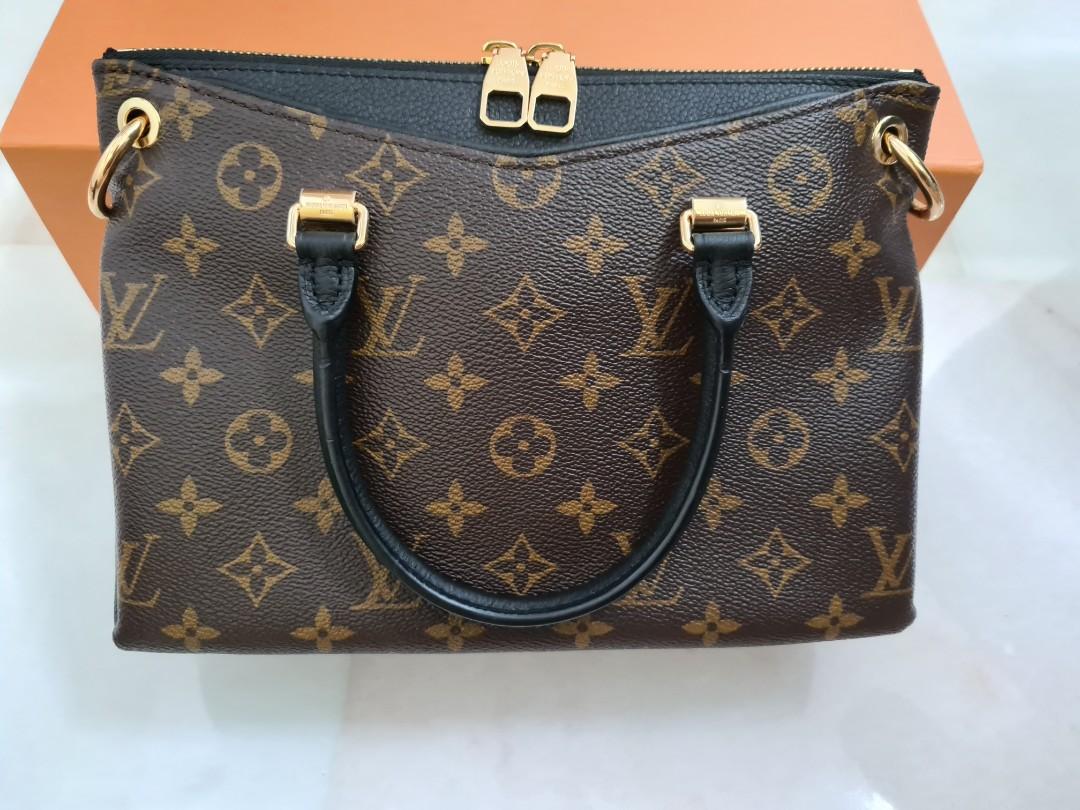 Discontinued Louis Vuitton Bags in My Collection 2022 Bumbag Montaigne  BB Double V Evora Eva  YouTube