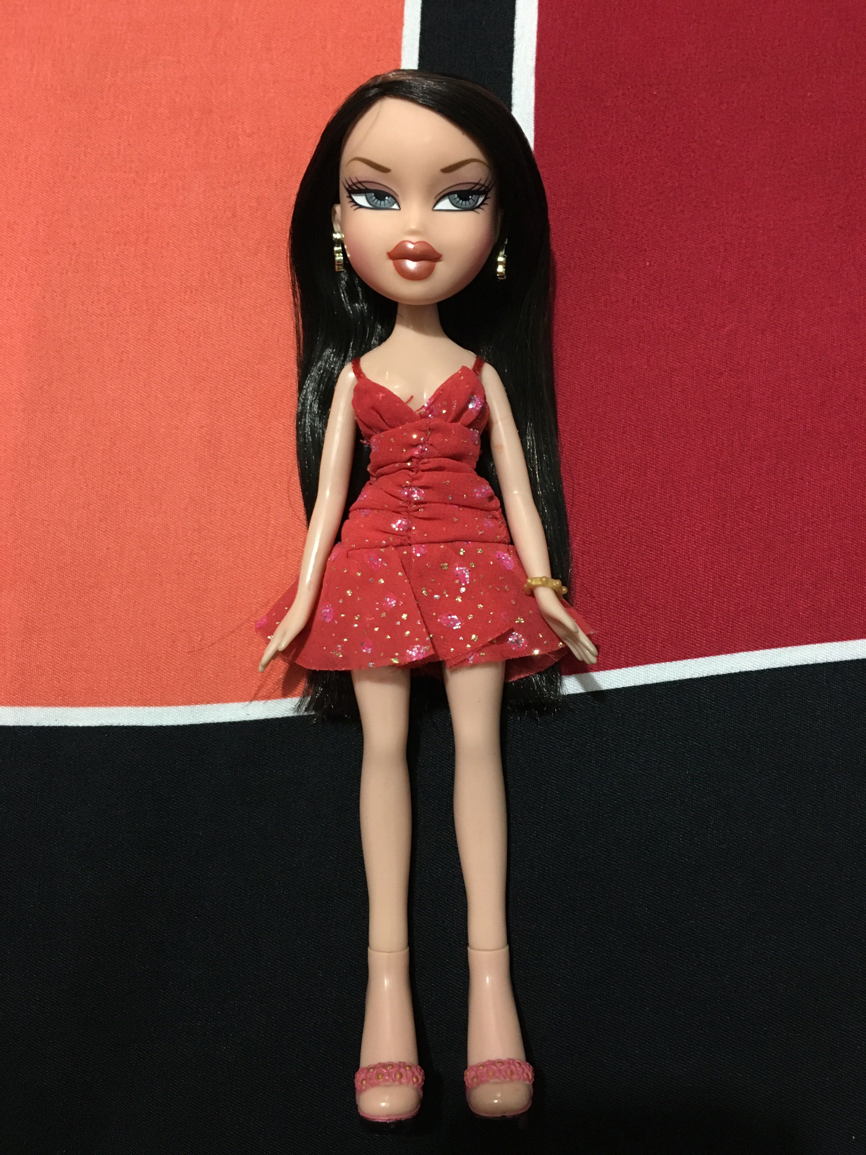 Red Hot Jade Bratz Doll 