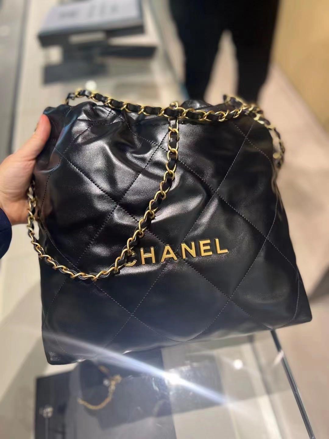 Chanel 22 small, green calf leather