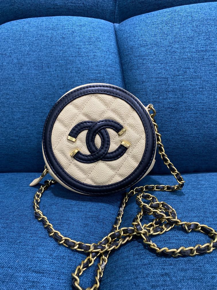 Chanel round sling bag discount