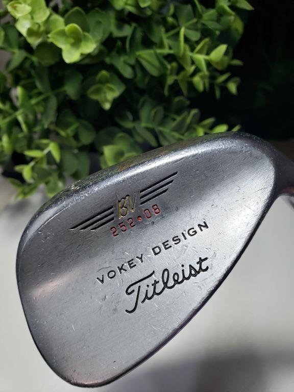 Clearance sale Titleist Vokey BV 252 08 Sports Equipment