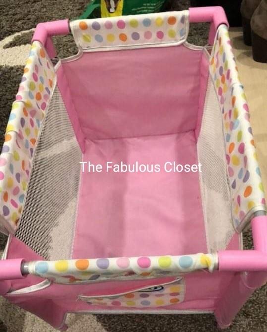 Crib for Baby dolls (Category: Cots & Cribs) located in Manila. Submitted by TheFabulousCloset.ph (Listing ID 1169449903, Image 1). Description: Preloved from Canada 🇨🇦 Sold as is.. Crib fits for baby alive dolls Pm for more details!.