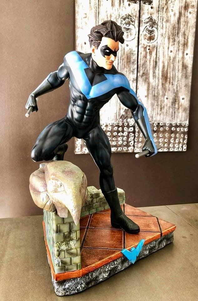 nightwing sculpture