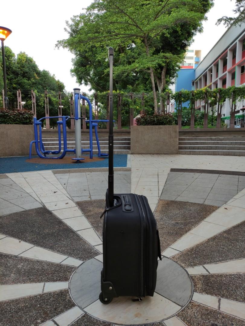 Ermenegildo Zegna 2 Wheel 18 Inches Carry On briefcase Luggage, Hobbies