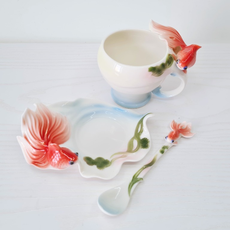 Franz Porcelain Style Goldfish Porcelain Tea Cup Saucer Spoon Set Koi