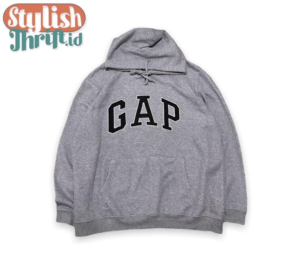 gap sweat shirt