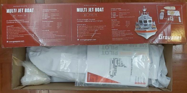 Graupner jet shop boat
