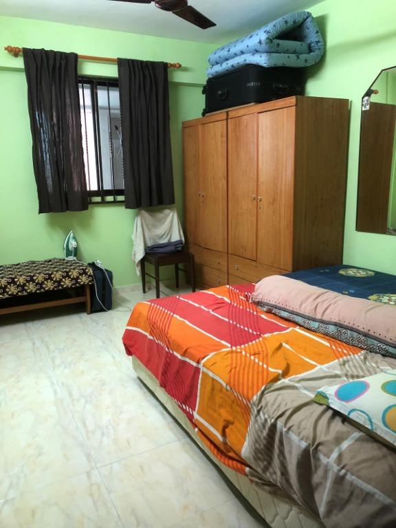 HDB Common Room Sharing for Rent at Block 144 Jalan Bukit Merah / Silat