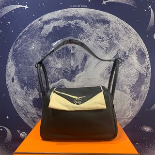 （分類：）位於 。 由 Debriche 提交（商品編號 1169592186，圖片 1）。簡介： 。
