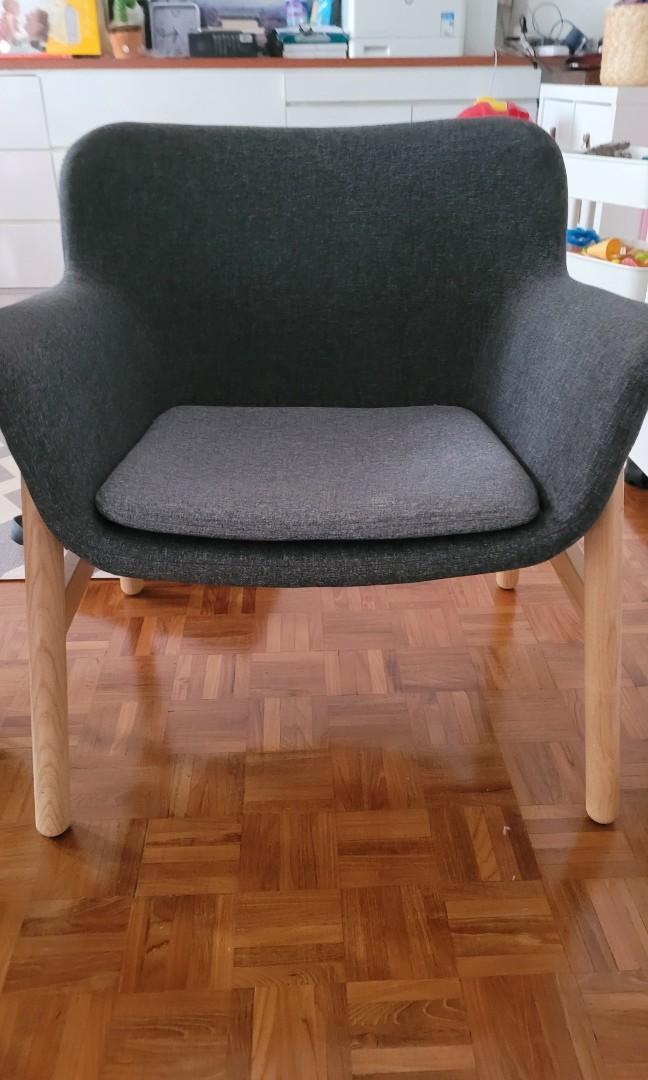 Ikea vedbo lounge chair, Furniture & Home Living, Furniture, Chairs on