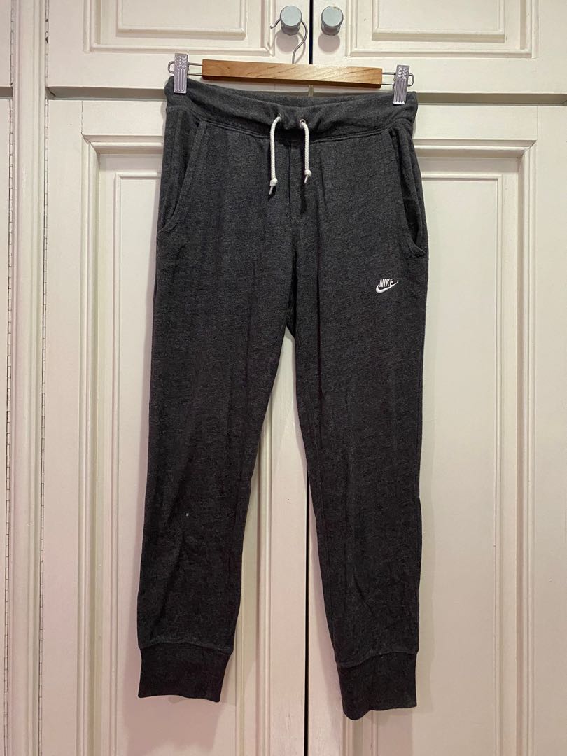 Jogger Pants 3/4 Crop (Nike), Women's 