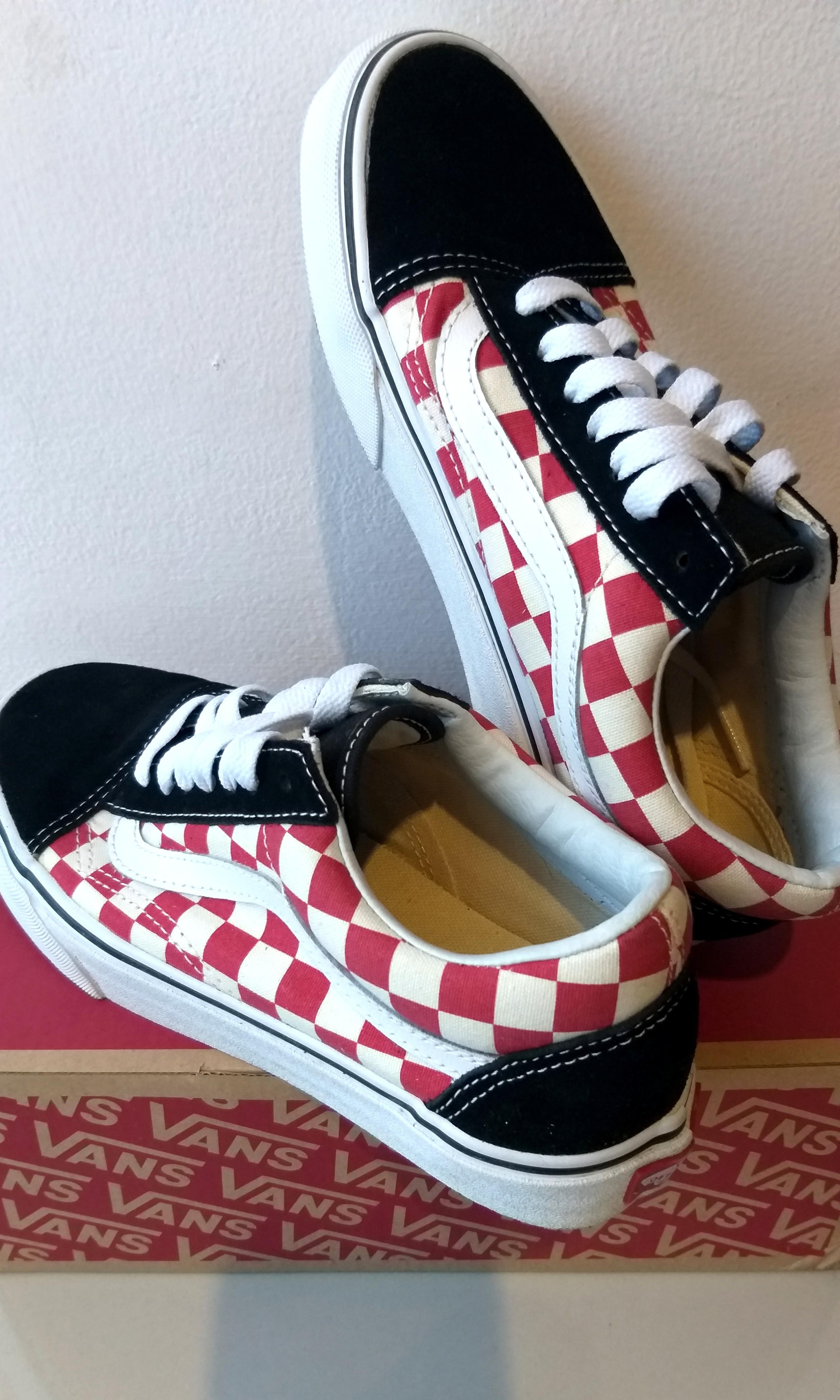 old skool red checkerboard vans