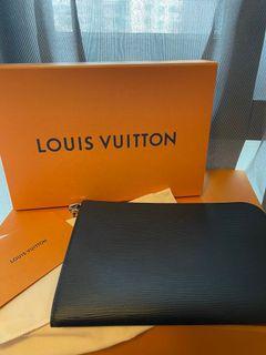LOUIS VUITTON LOUIS VUITTON Pochette Jour GM business bag clutch M64153 Epi  leather Black Used M64153
