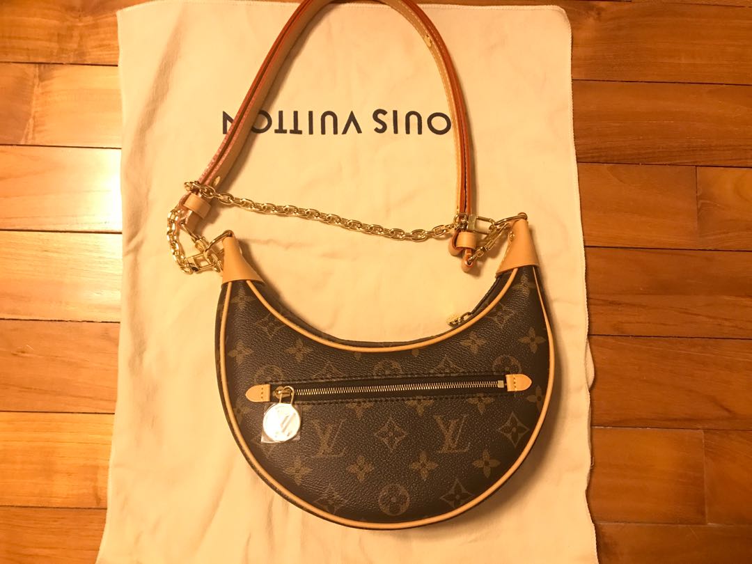 Like New LV Louis Vuitton Flower Hobo Monogram Black GHW(Cash S$1,800)