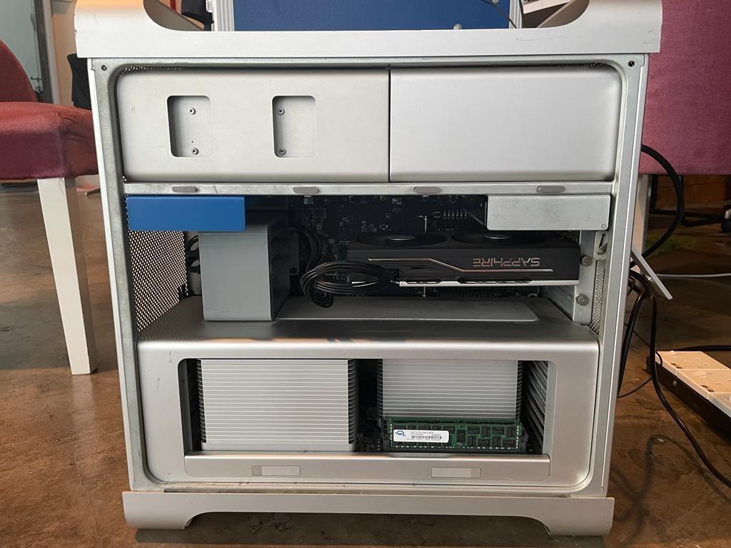 Mac Pro 5.1 32GB 2x.2.66 GHZ 6 Core Intel Xeon Radeon RX 580 4GB