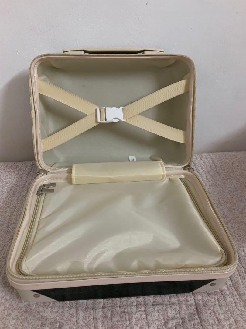 Mini luggage mary kay store