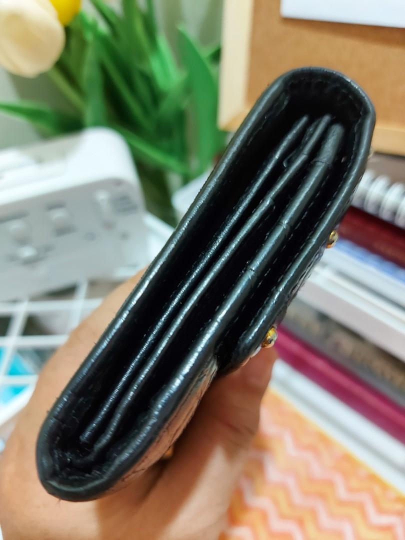 METROCITY LONG WALLET (Category: Luxury Bags & Wallets) located in Iligan City. Submitted by maryglenlorenzo (Listing ID 1169523140, Image 3). Description: pre loved no damage long wallet turnish metal. pm pls if interested. thanks.