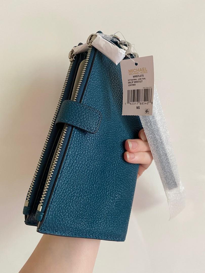 Michael kors luxe hot sale teal wallet