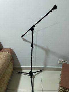 Microphone stand