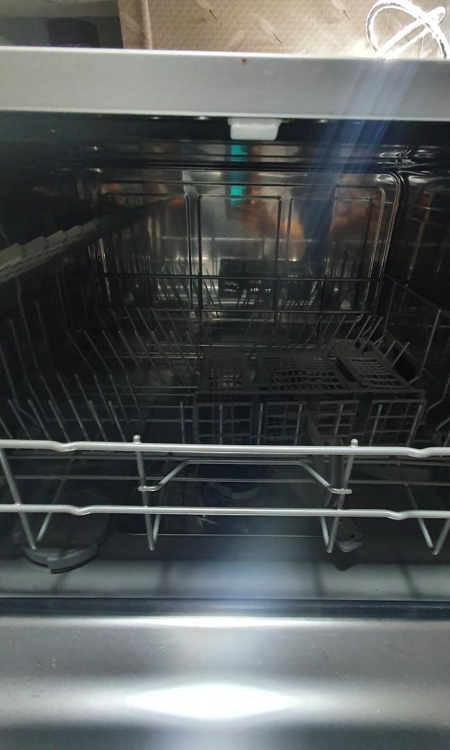 New set bosch dishwasher without box, TV & Home Appliances, Kitchen