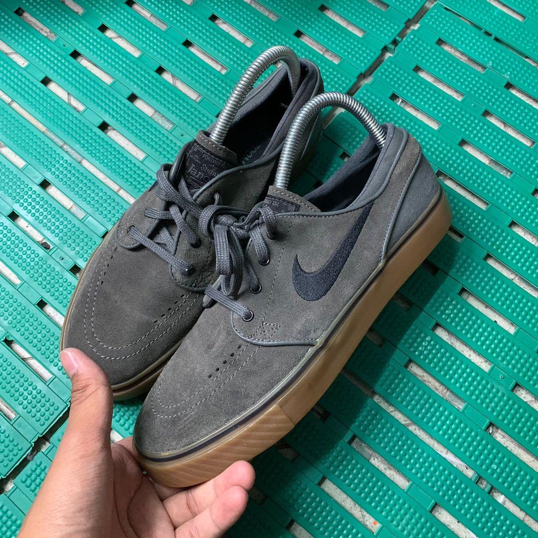 Nike janoski thunder grey hot sale