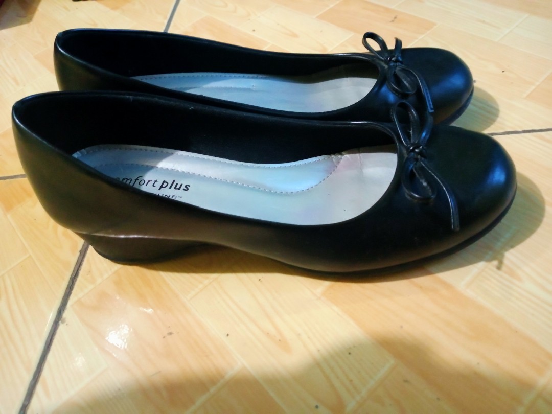 Payless hot sale school shoes