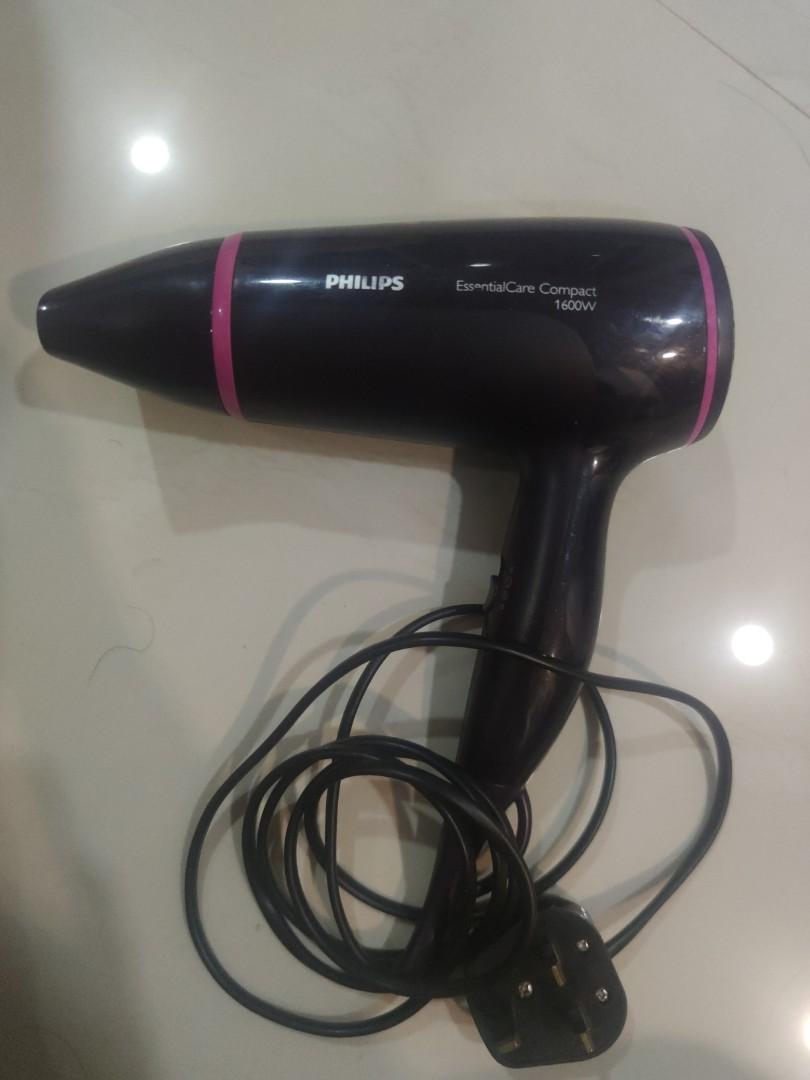 PHILIPS hair dryer good condition, Beauty & Personal Care, Hair on Carousell