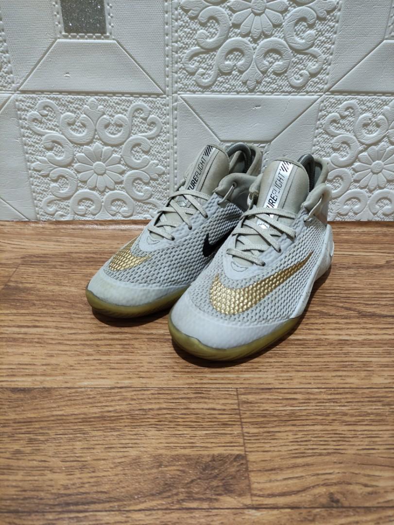 nike future flight shoes