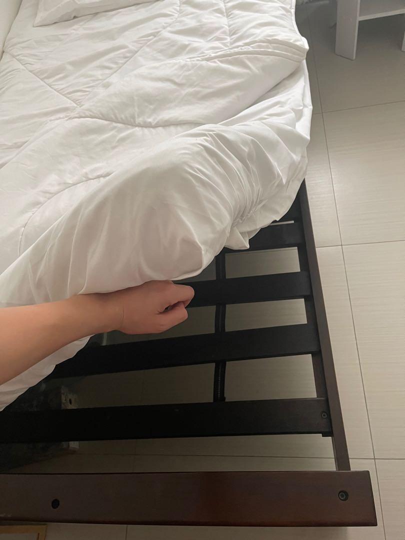 Singe Bed Frame, Furniture & Home Living, Furniture, Bed Frames