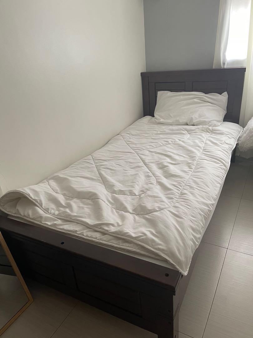 Singe Bed Frame, Furniture & Home Living, Furniture, Bed Frames
