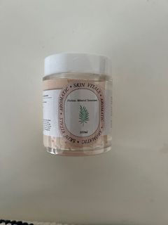 （分類：）位於 。 由 AURABotanica 提交（商品編號 1169552516，圖片 1）。簡介： 。