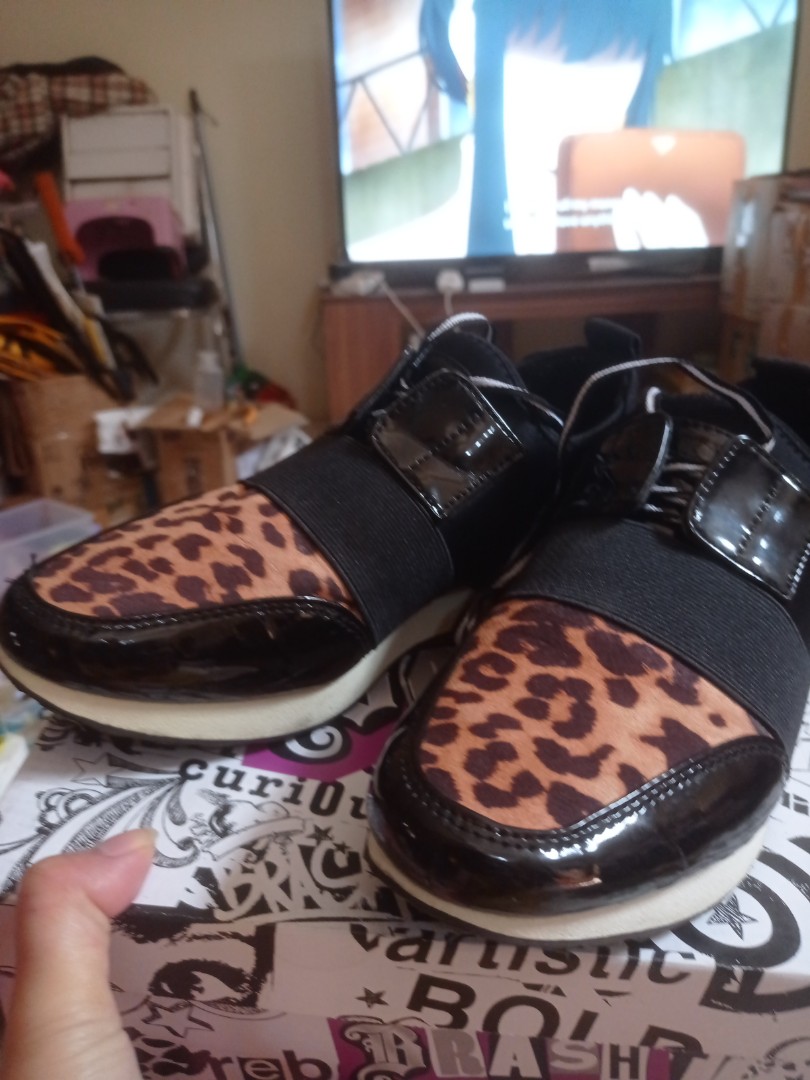 Payless leopard hot sale sneakers