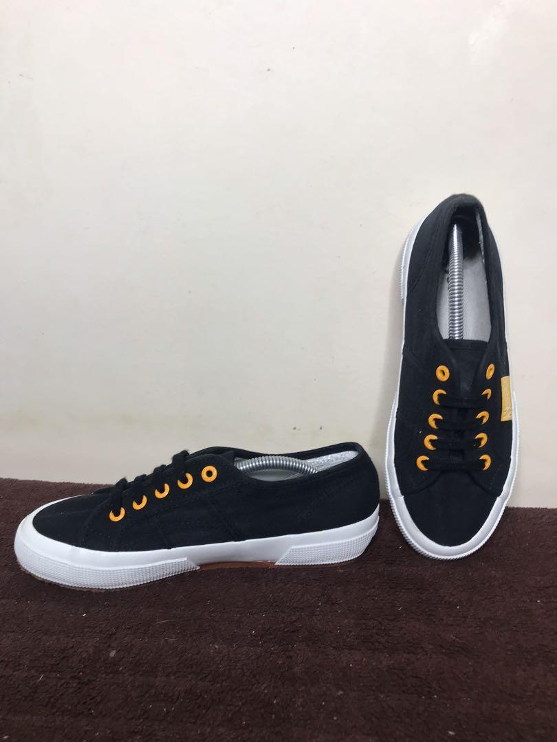 superga size 6.5