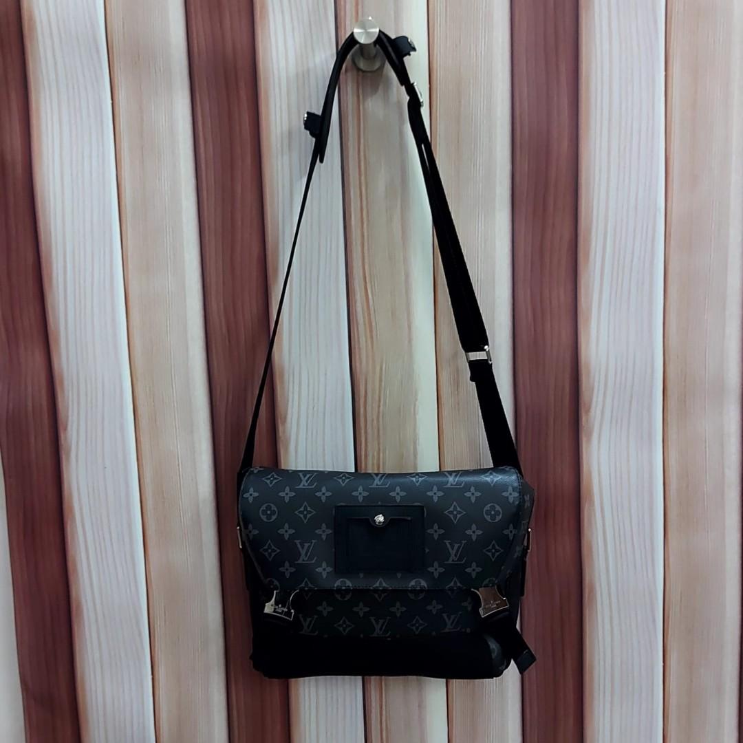 Tas Louis Vuitton AR2189 Masenger Bags Black