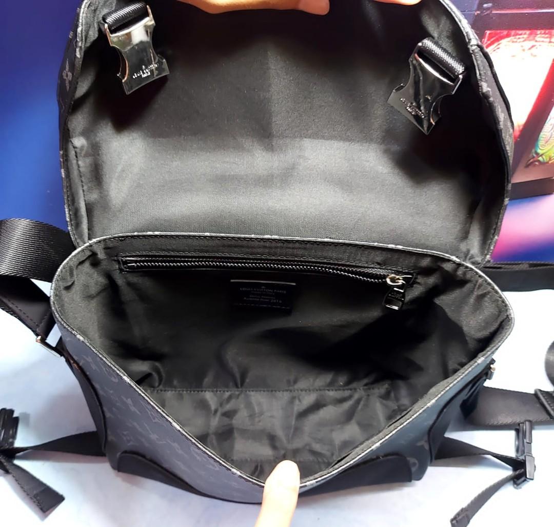Tas Louis Vuitton AR2189 Black Masenger Bags