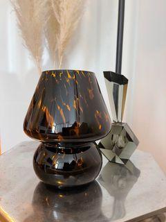 Tortoise glass mushroom lamp