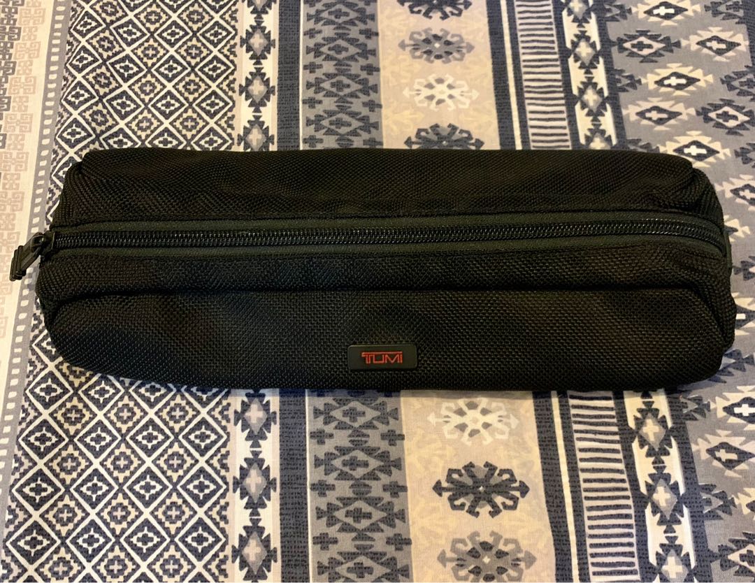 Tumi Electronic Cord Pouch (100Authentic), Men's Fashion, Bags, Belt