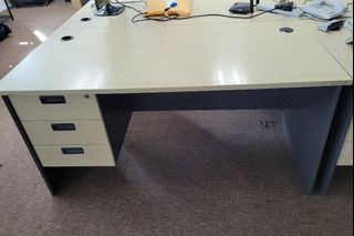 (Category: ) located in . Submitted by 990gl (Listing ID 1169544699, Image 1). Description: .