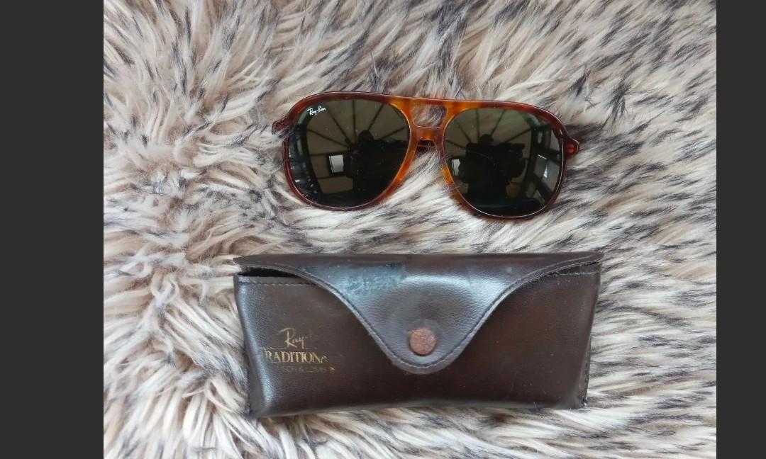 vintage bausch lomb ray ban sunglasses traditional wings wayfarer oasis  vespa lambretta triumph, Men's Fashion, Watches & Accessories, Sunglasses &  Eyewear on Carousell