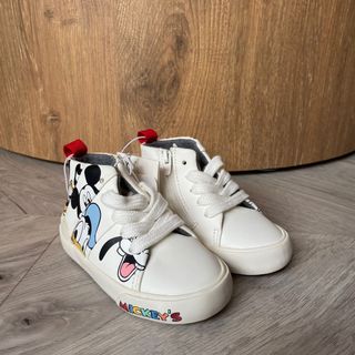 (Category: ) located in . Submitted by helena.ng (Listing ID 1169490991, Image 1). Description: .