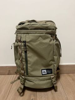 （分類：）位於 。 由 legnanis911 提交（商品編號 1164349656，圖片 1）。簡介： 。