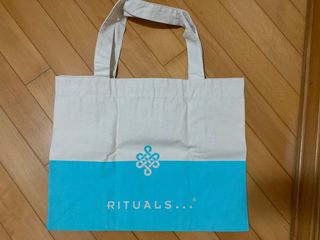 （分類：）位於 。 由 spooooh 提交（商品編號 1164391247，圖片 1）。簡介： 。