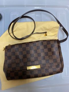 (Category: ) located in . Submitted by tinseyra (Listing ID 1164381158, Image 1). Description: .