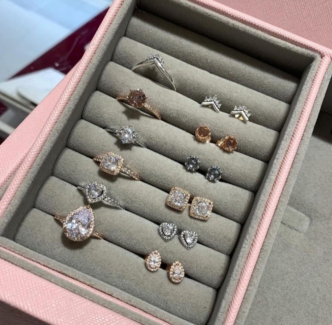 Rose gold teardrop hot sale pandora ring